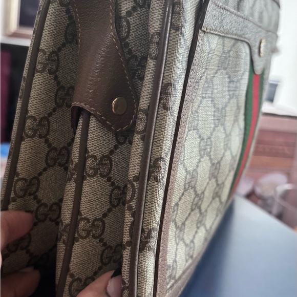 Gucci Brown Monogram Men's Bag - Picture 5 of 8